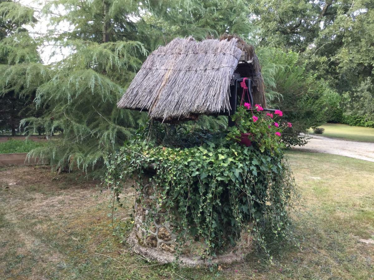 Bed and Breakfast La Belle Chaumiere Bretagne-de-Marsan Exterior foto
