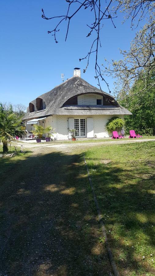 Bed and Breakfast La Belle Chaumiere Bretagne-de-Marsan Exterior foto